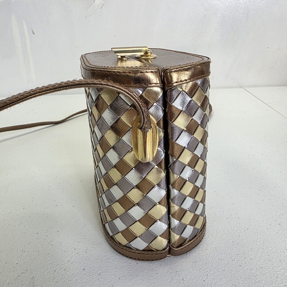 Vintage Benchmade leatherworks Inc. braided gold silver leather structured bag - Picture 10 of 12